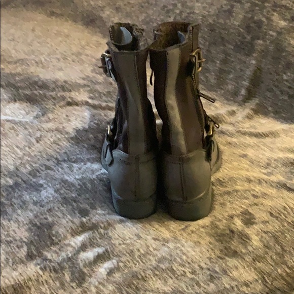 Very Volatile Booties - Picture 6 of 6